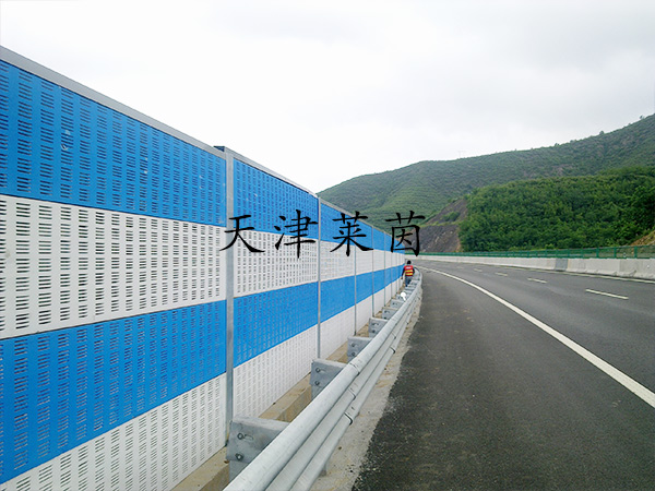 <a href=http://m.zrzx8.net/news_article?news_id=114>高速聲屏障</a>